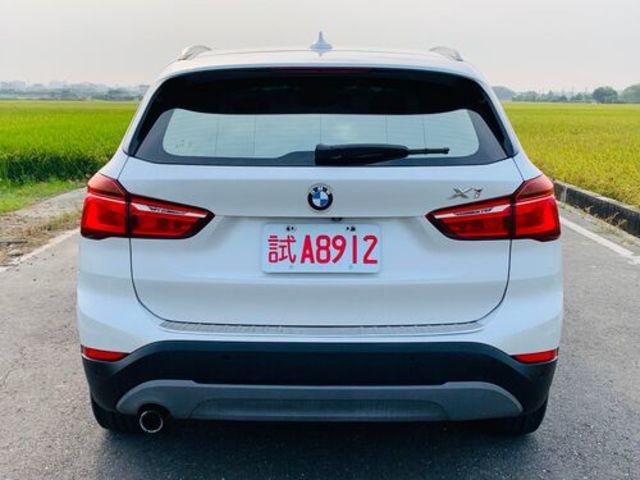 BMW寶馬 X1  第4張相片