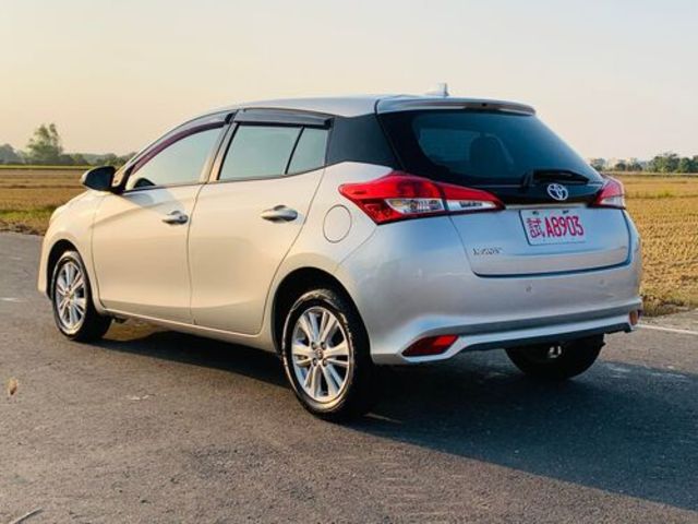 TOYOTA豐田 YARIS  第2張相片