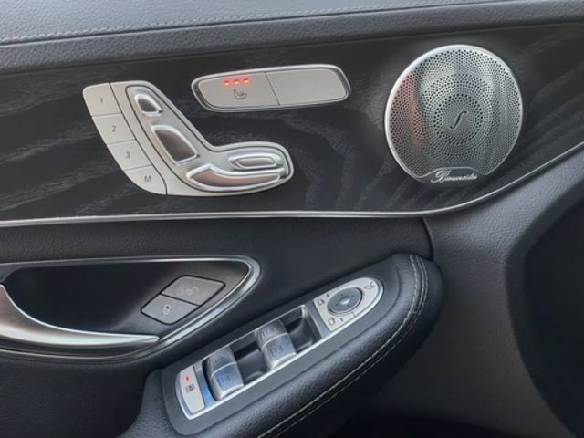 M-BENZ賓士 C300  第13張相片