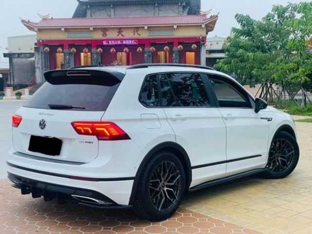 VOLKSWAGEN福斯 TIGUAN  第2張相片