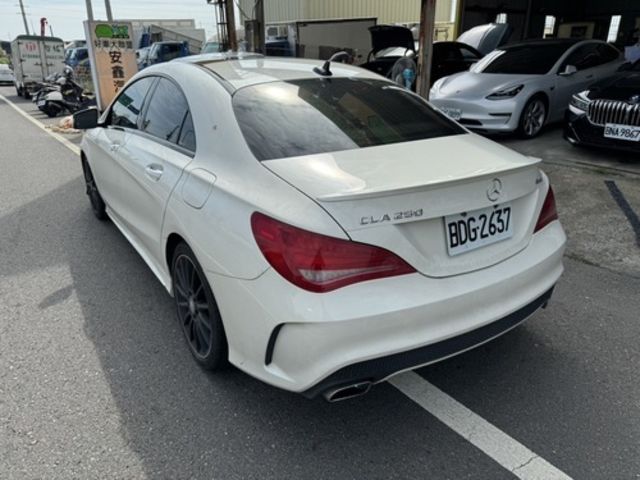 M-BENZ賓士 CLA250  第6張相片