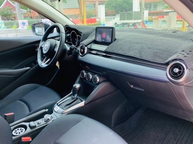 MAZDA馬自達 MAZDA 2  第6張相片