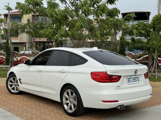 BMW寶馬 328I GT  第2張相片