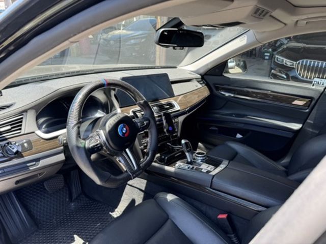 BMW寶馬 740LI  第6張相片