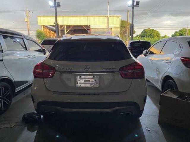 M-BENZ賓士 GLA250  第4張相片