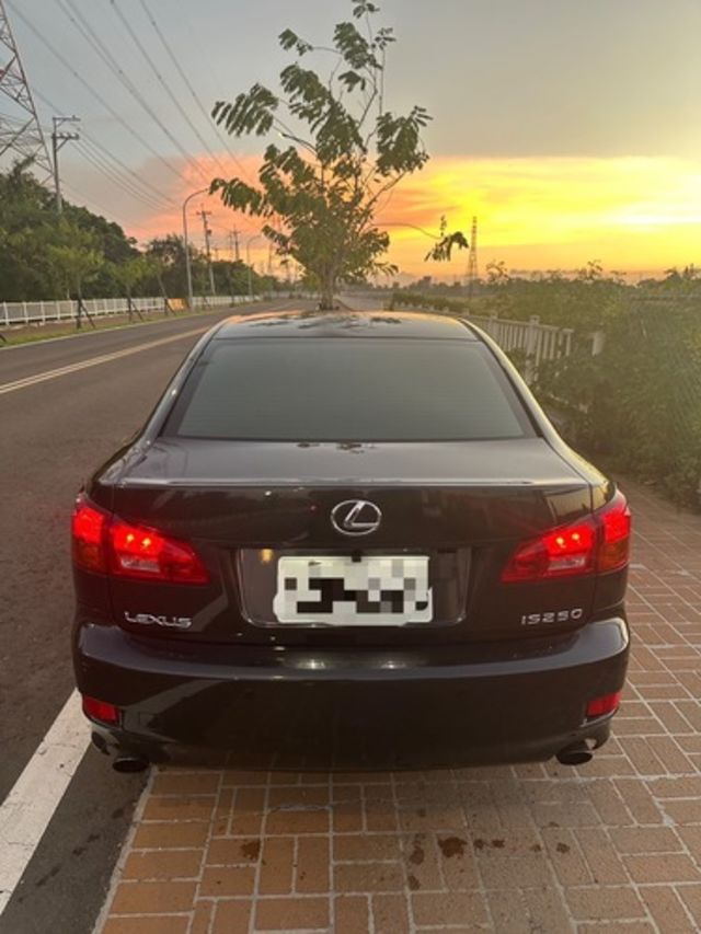 LEXUS凌志 IS250  第2張相片
