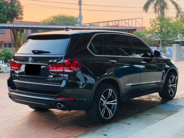 BMW寶馬 X5  第2張相片
