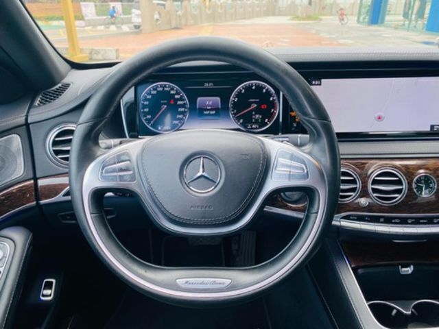 M-BENZ賓士 S400  第6張相片