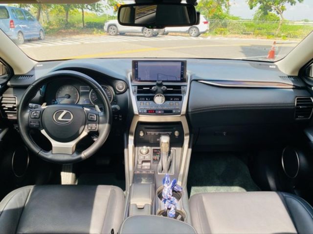 LEXUS凌志 NX300  第5張相片