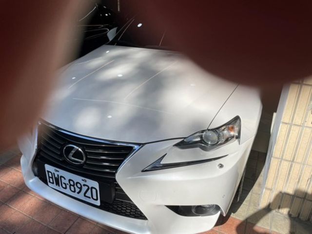 LEXUS凌志 IS200T  第2張相片
