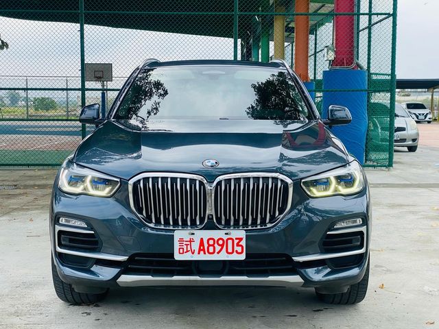 BMW寶馬 X5  第3張相片