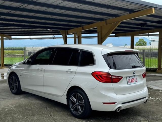 BMW寶馬 220IGT  第2張相片