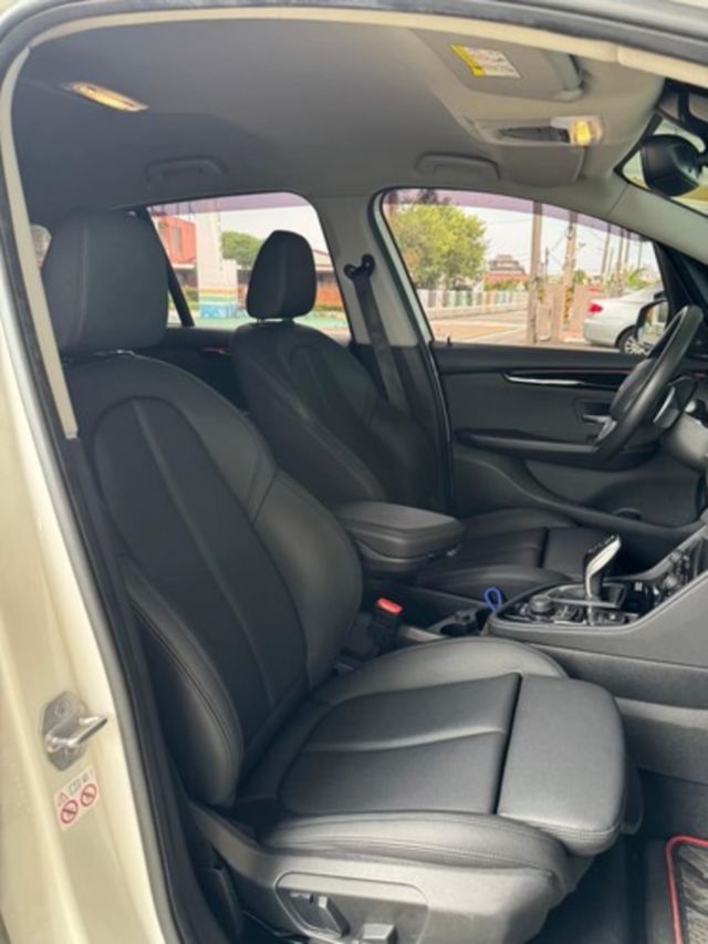 BMW寶馬 220IGT  第6張相片