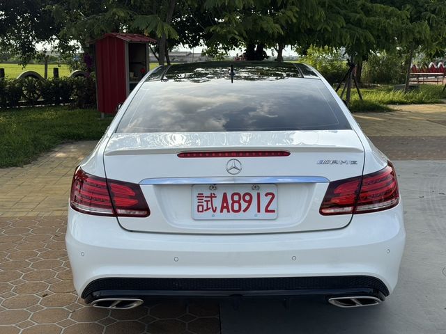 M-BENZ賓士 E250  第5張相片