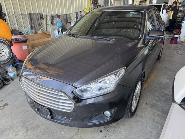 FORD福特 ESCORT  第3張相片