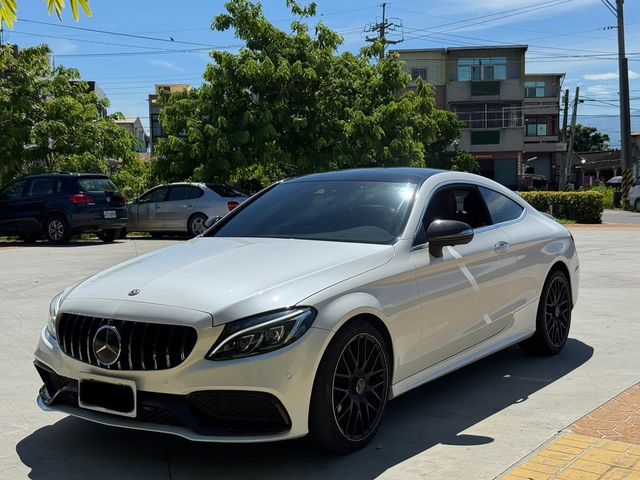 M-BENZ賓士 C300 COUPE  第1張相片