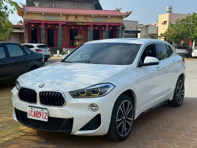 BMW寶馬 X2  第1張相片