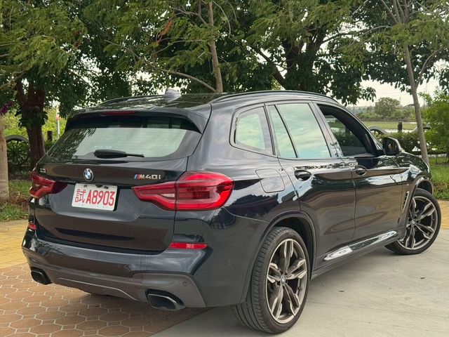 BMW寶馬 X3  第2張相片