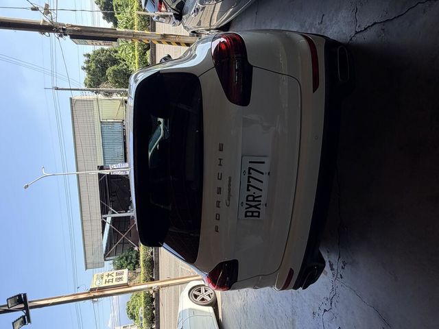 PORSCHE保時捷 CAYENNE  第4張相片