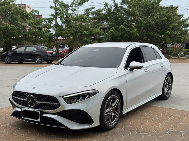 M-BENZ賓士 A180  第1張相片