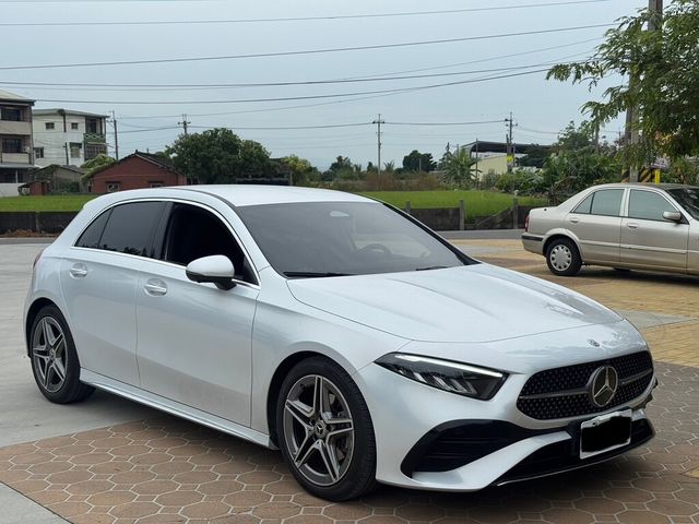M-BENZ賓士 A180  第8張相片