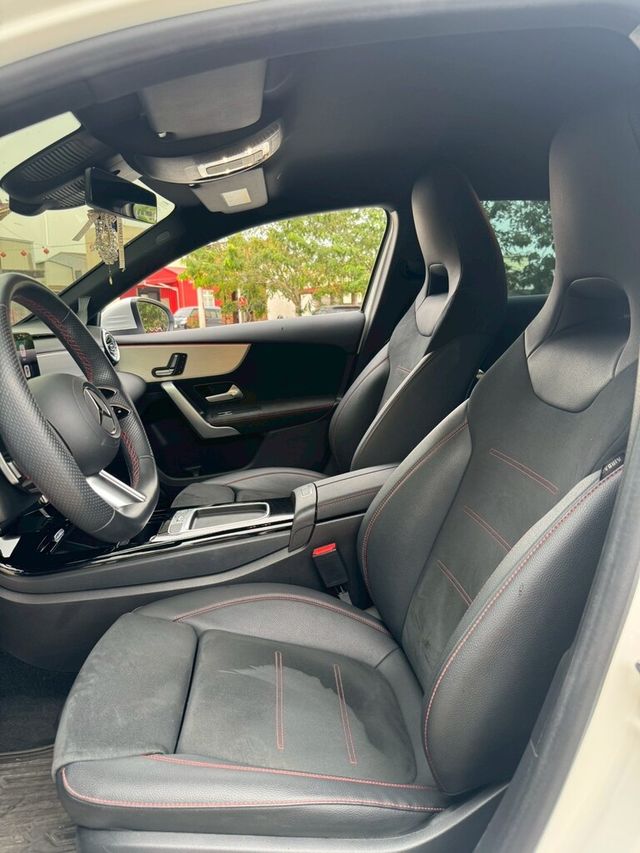 M-BENZ賓士 A180  第9張相片