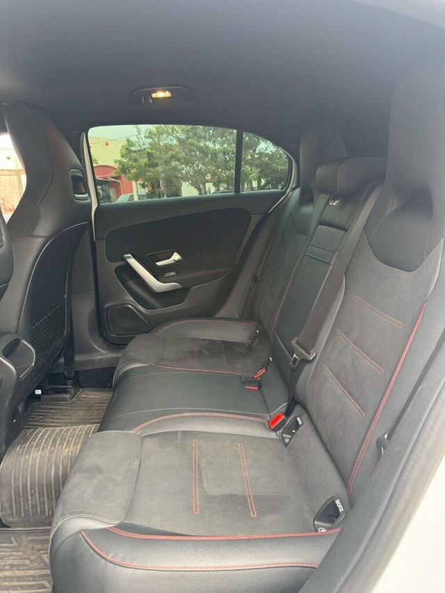 M-BENZ賓士 A180  第11張相片