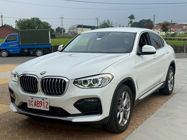 BMW寶馬 X4 XDRIVE20I  第1張相片