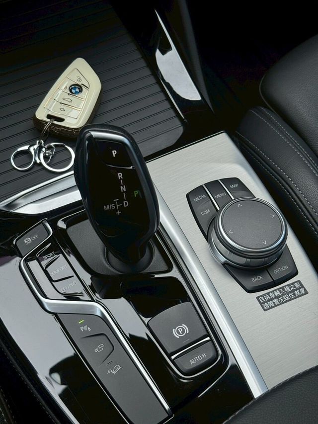 BMW寶馬 X4 XDRIVE20I  第14張相片