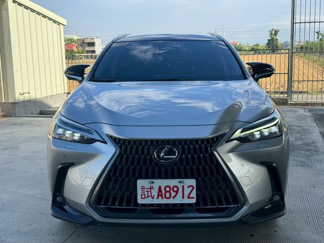 LEXUS凌志 NX350H  第3張相片