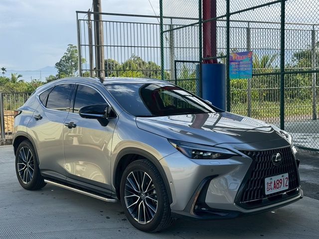 LEXUS凌志 NX350H  第5張相片