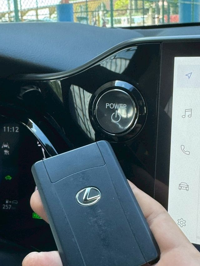 LEXUS凌志 NX350H  第19張相片