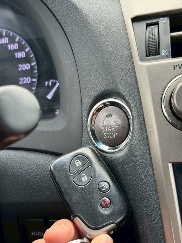 LEXUS凌志 RX270  第16張相片