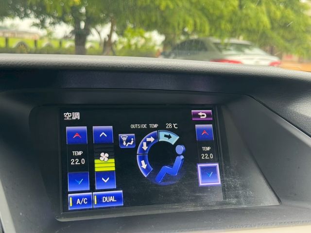 LEXUS凌志 RX270  第19張相片