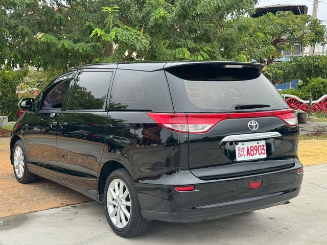 TOYOTA豐田 PREVIA  第6張相片