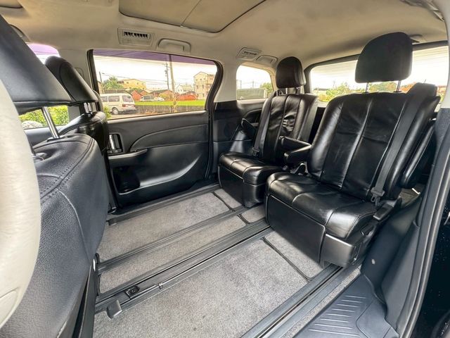 TOYOTA豐田 PREVIA  第10張相片