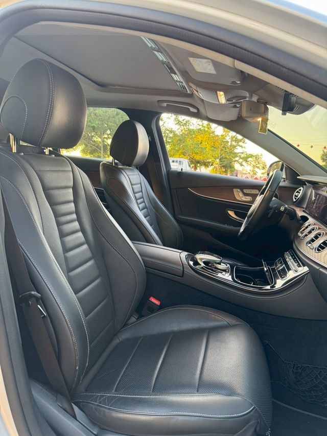 M-BENZ賓士 E250  第13張相片