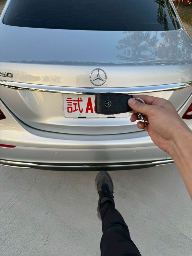 M-BENZ賓士 E250  第16張相片