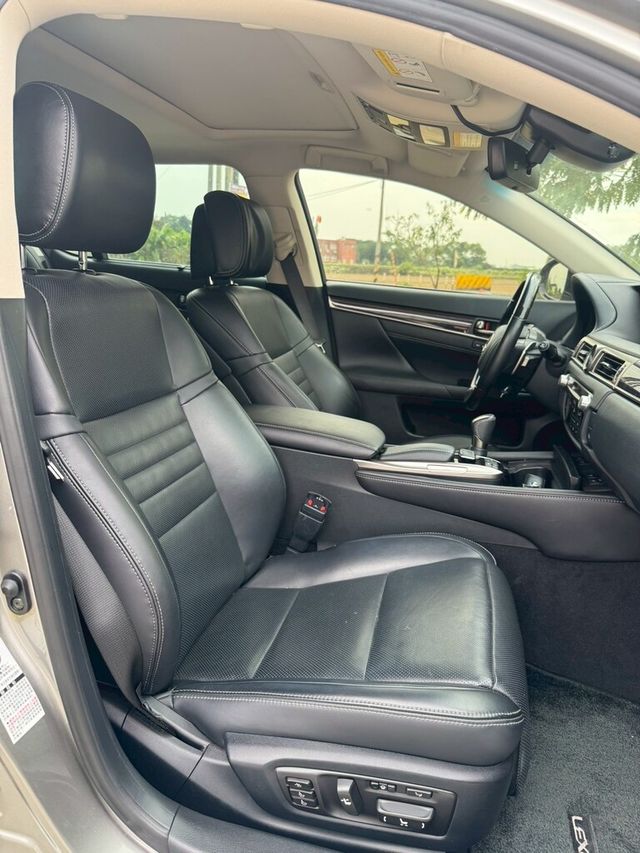 LEXUS凌志 GS300  第10張相片