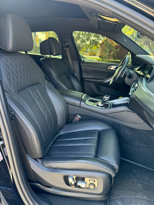 BMW寶馬 X6 XDRIVE40I  第11張相片