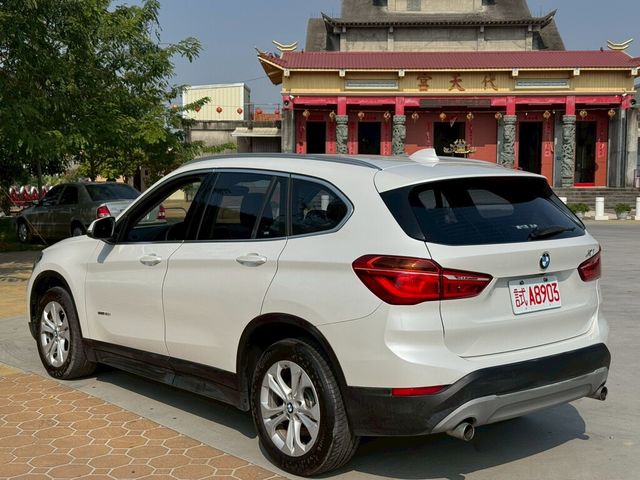 BMW寶馬 X1  第4張相片