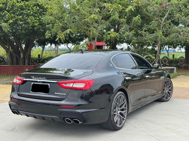 MASERATI瑪莎拉蒂 QUATTROPORTE  第4張相片