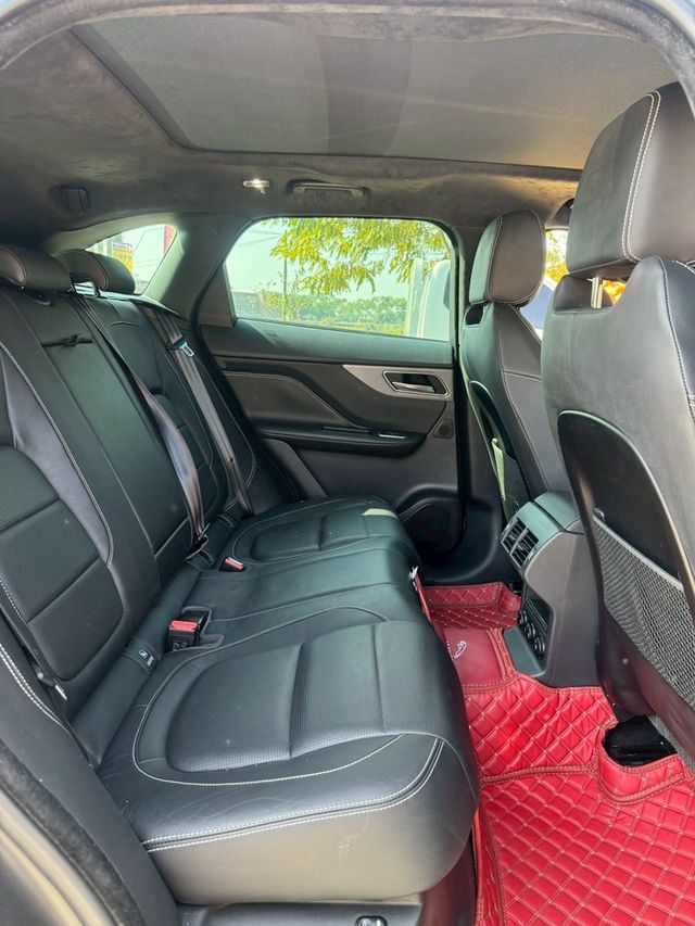 JAGUAR捷豹 F-PACE  第8張相片