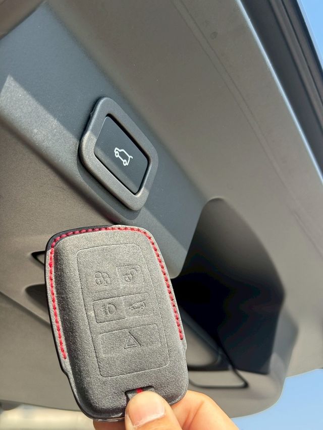 JAGUAR捷豹 F-PACE  第16張相片