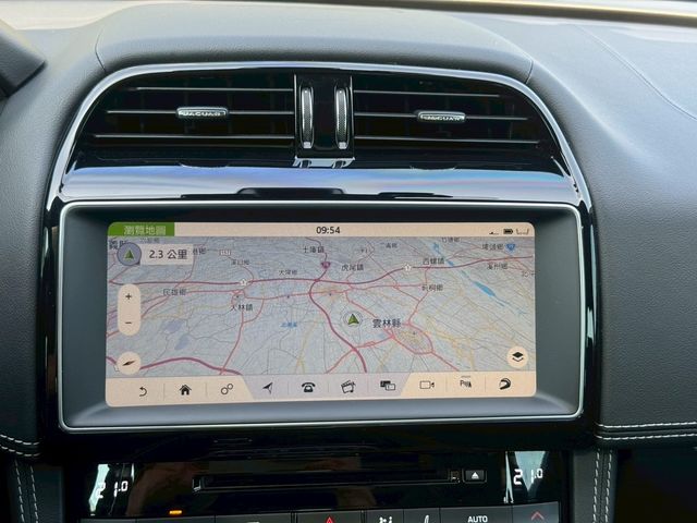 JAGUAR捷豹 F-PACE  第20張相片