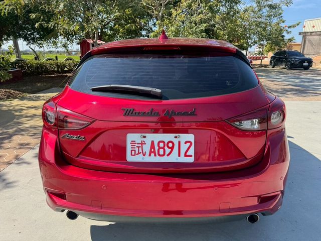 MAZDA馬自達 MAZDA 3  第4張相片