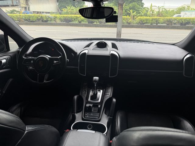 PORSCHE保時捷 CAYENNE  第5張相片