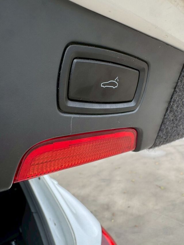 PORSCHE保時捷 CAYENNE  第14張相片