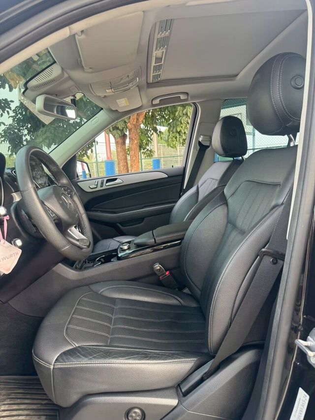 M-BENZ賓士 GLE400  第7張相片