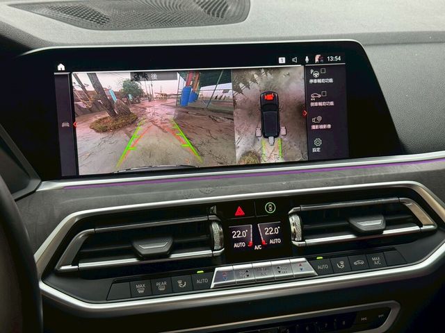 BMW寶馬 X5 XRDIVE40I  第18張相片